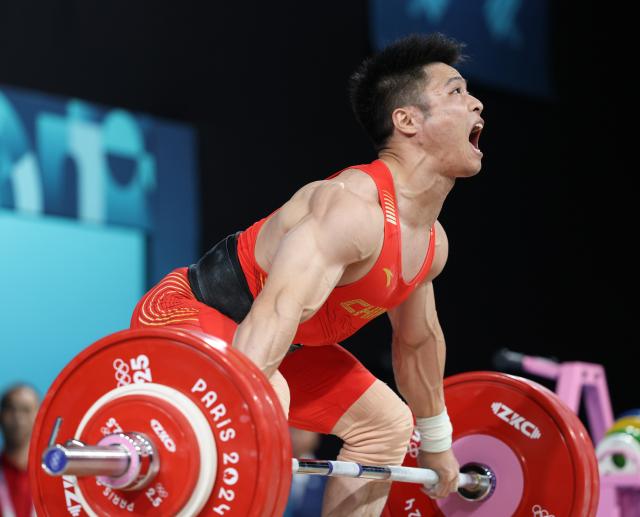 完美世界电竞官网-2024总结之举重：奥运赛场仍闪耀 整体优势在缩小